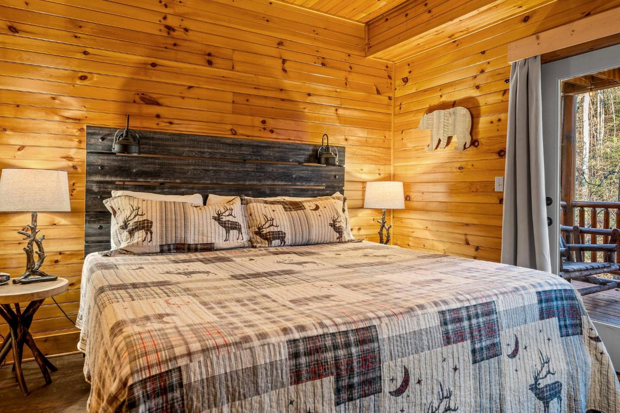 Mountain Laurel Holiday Home Gatlinburg Exterior foto
